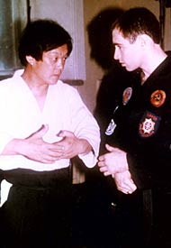 Ono sensei and I.Linder are at the  common seminar, ���